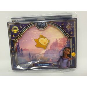 Disney Wish Star Light Up Collectible Pin Asha Valentino‎ Official